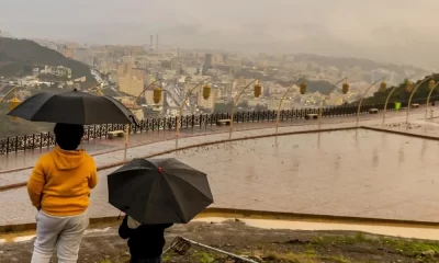 الطقس في السعودية: توقعات أمطار رعدية وضباب شمال ووسط المملكة