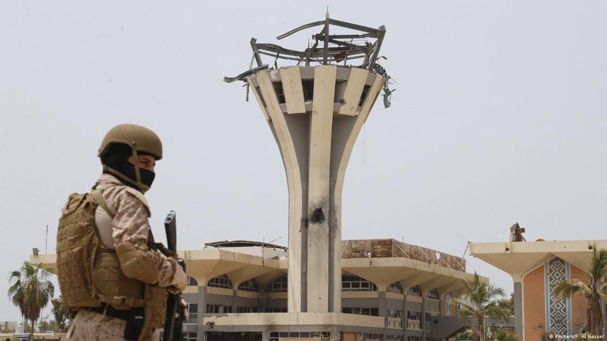 إغلاق مطار عدن: تصعيد جديد يكشف عمق الأزمة في اليمن