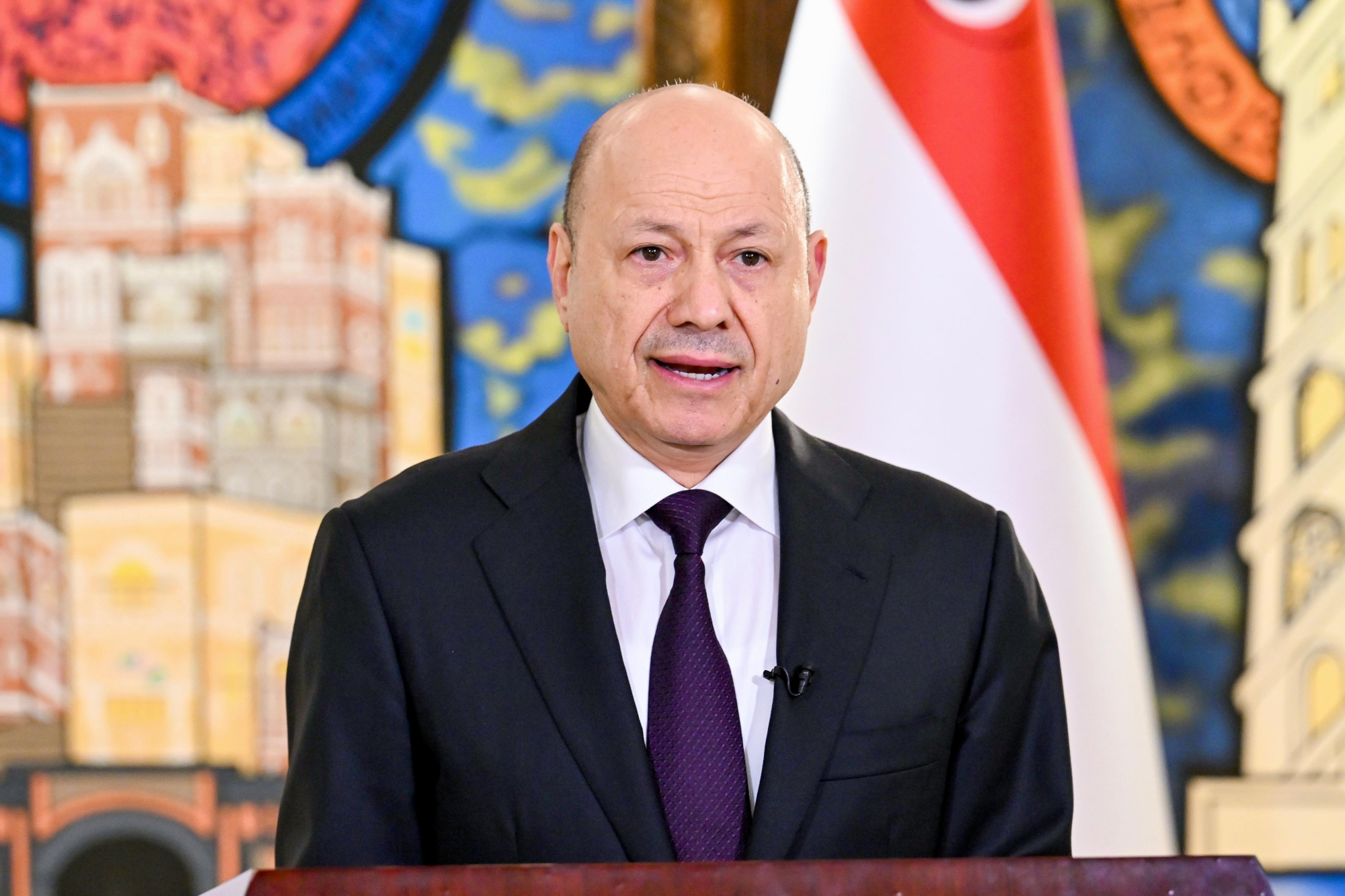 توحيد المعسكرات باليمن: خطوة هامة نحو استعادة الدولة