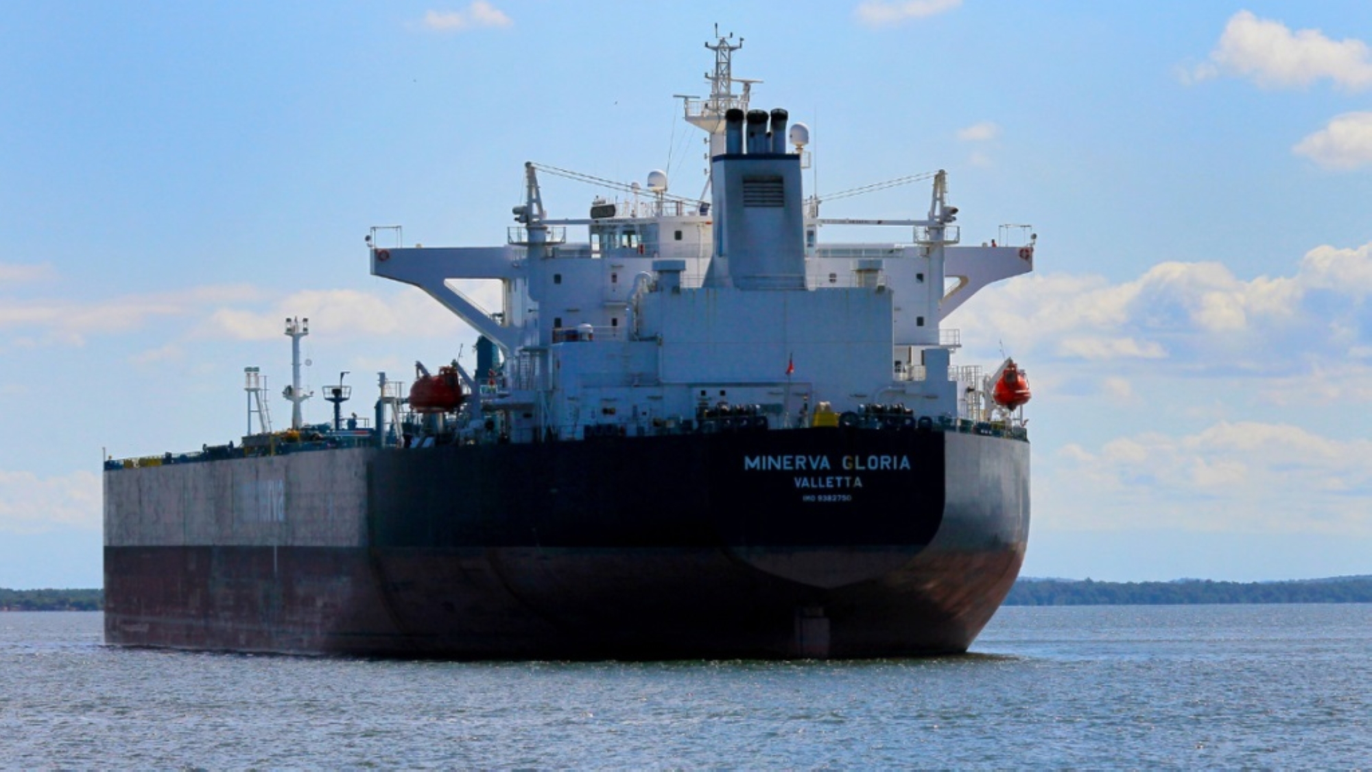 أمريكا تحتجز ناقلة نفط فنزويلية سادسة لتشديد العقوبات