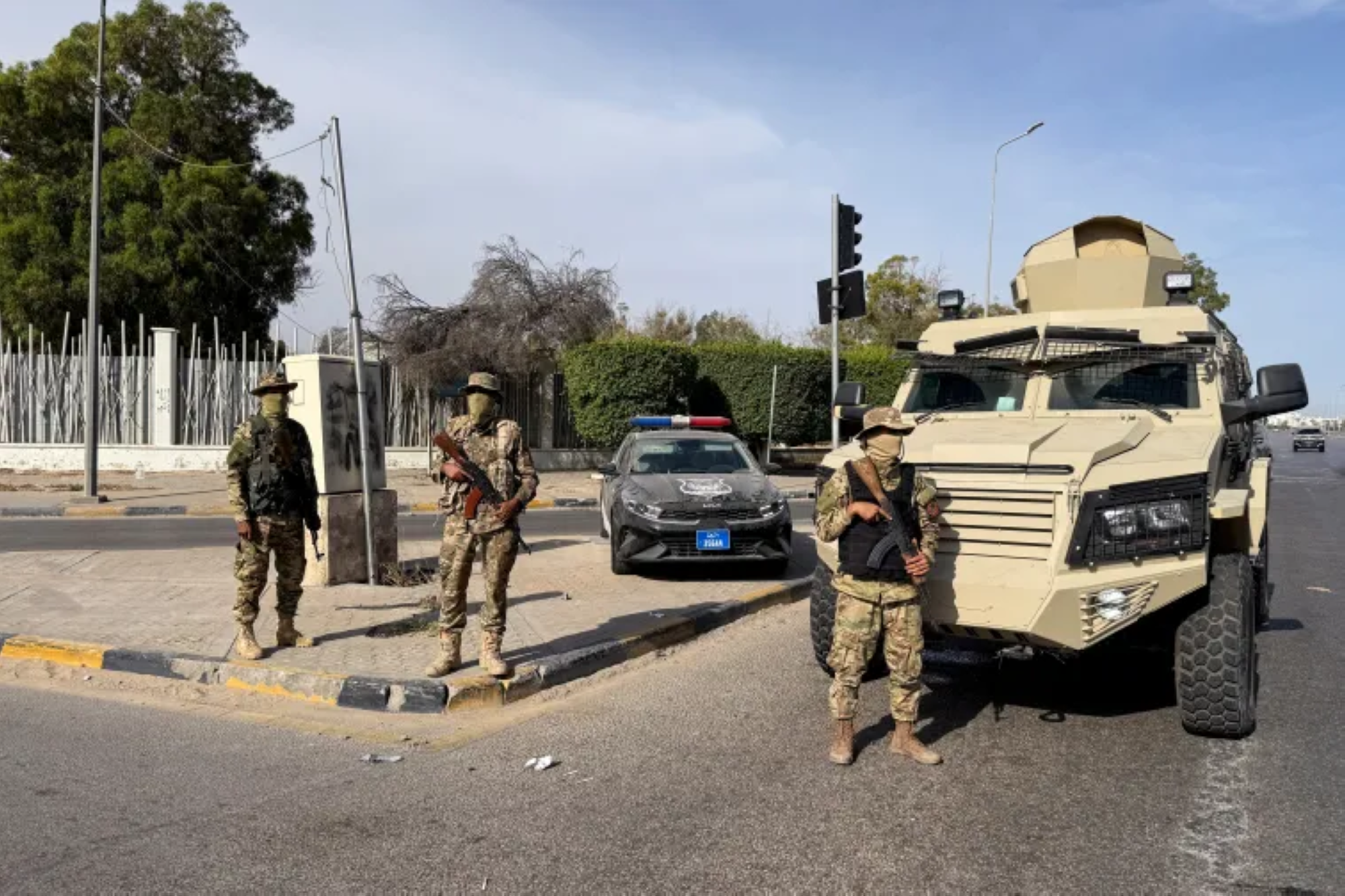 مقبرة جماعية في ليبيا: العثور على 21 جثة لمهاجرين شرق البلاد