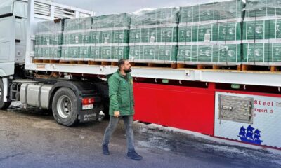 قافلة مساعدات سعودية تصل غزة لدعم الأطفال بالملابس الشتوية