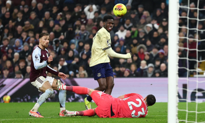 إيفرتون يكسر سلسلة انتصارات أستون فيلا التاريخية بالدوري