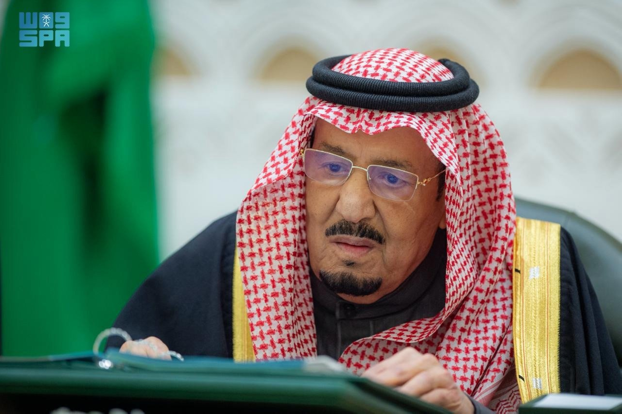 Saudi Cabinet: Strategic decisions to support the economy and stability
