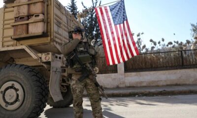 أمريكا تدرس الانسحاب من سوريا: تداعيات وتحولات استراتيجية