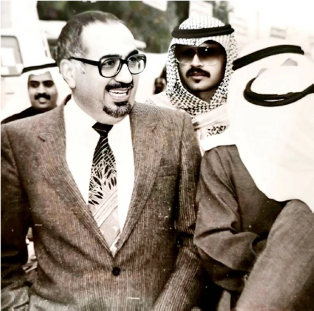 Abdulrahman Al-Awadhi: A biography of a pioneer in health and the environment in the history of Kuwait