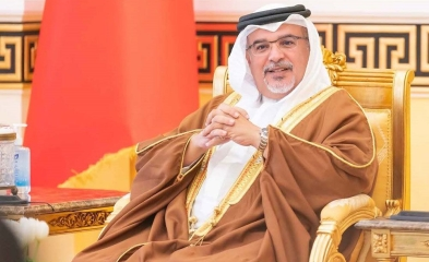 ولي عهد البحرين يصل الرياض: تفاصيل الاستقبال الرسمي وأهمية الزيارة