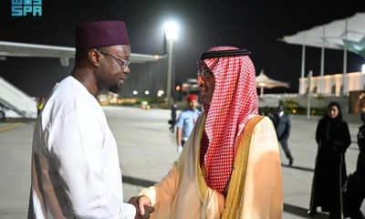 Senegalese Prime Minister Ousmane Sonko arrives in Jeddah and receives an official welcome